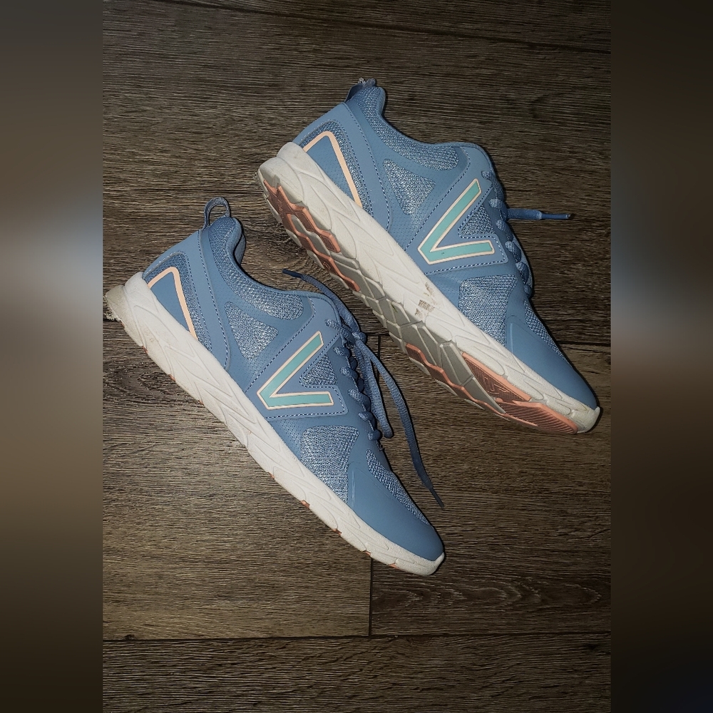 Vionic womens size 9 sneakers miles li with orthotic arch blue shadow